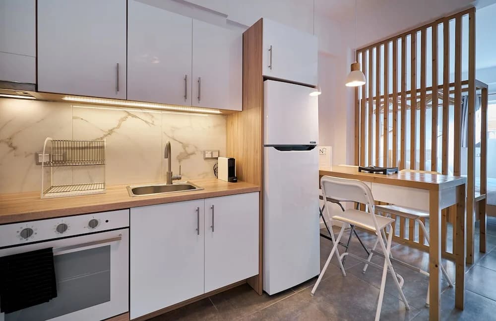 NakosHomes Luxury Studio Apartment - photo 14