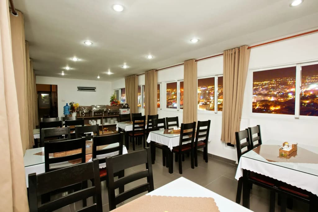 Rosa Centre Hotel - photo 13