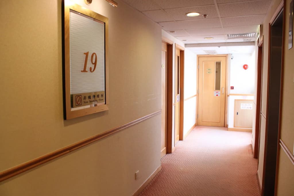 West Hotel - photo 11