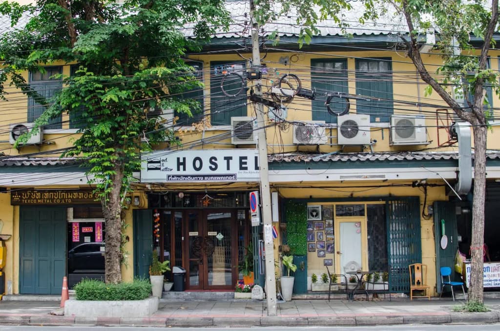 Bed & Butler Hostel - photo 1