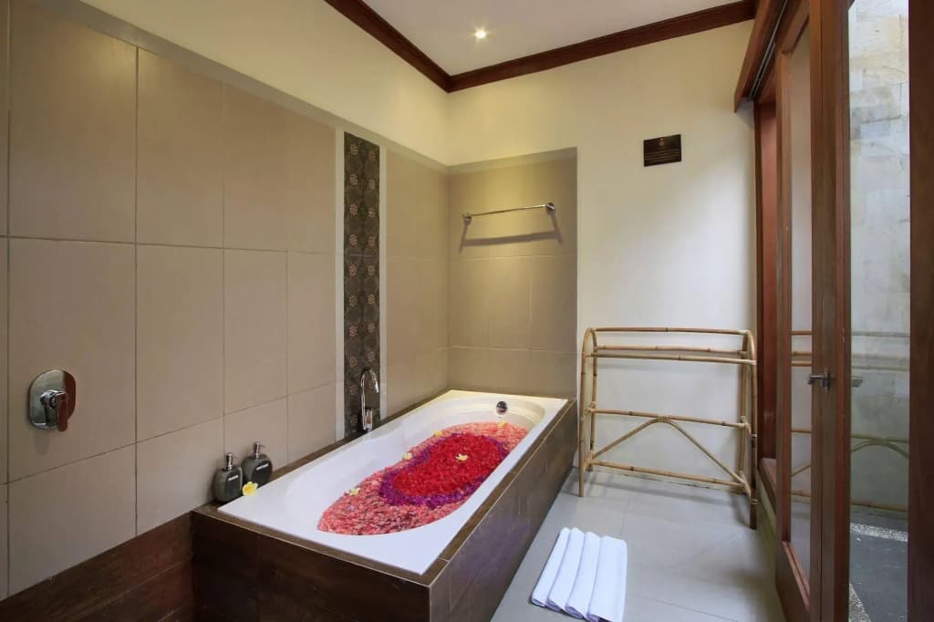 Puri Hari Resort and Villas - photo 14