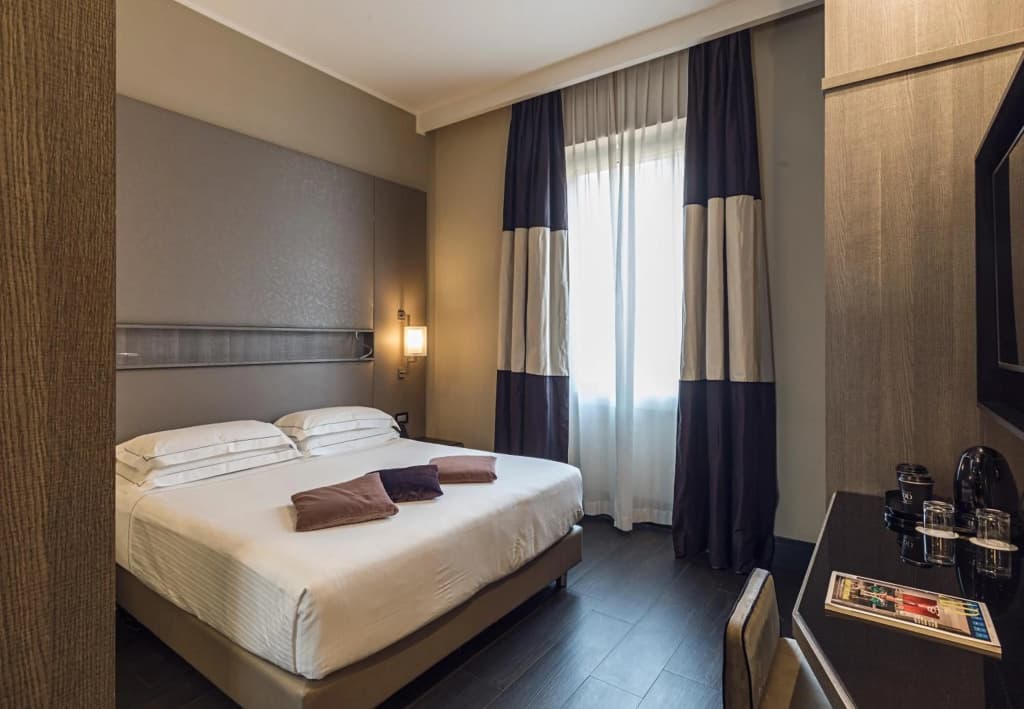 Rome Life Hotel - photo 35