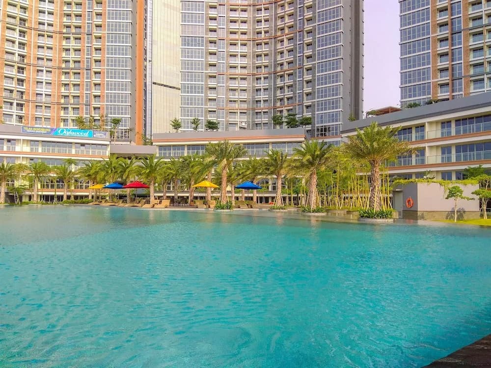 Spacious 3BR Gold Coast Apartment near Shopping PIK Avenue - photo 12