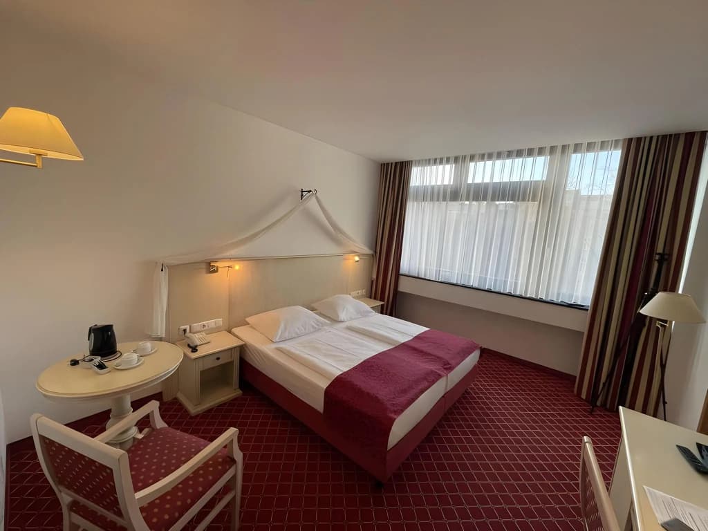 Hotel Chateau Kurfürstendamm - photo 30