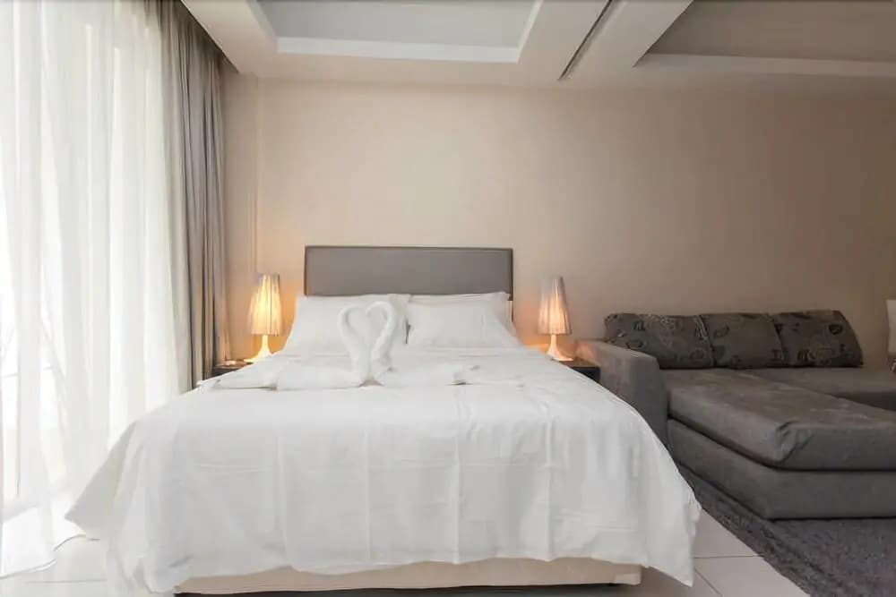 M-Lux Suites - photo 3