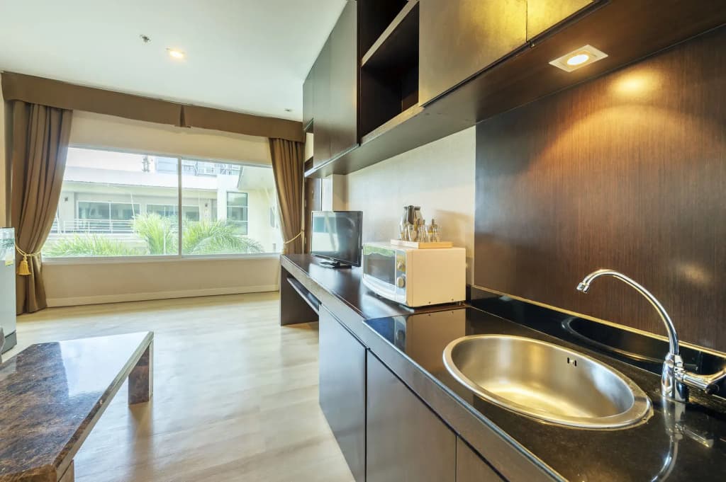 Qiu Hotel Sukhumvit - photo 6