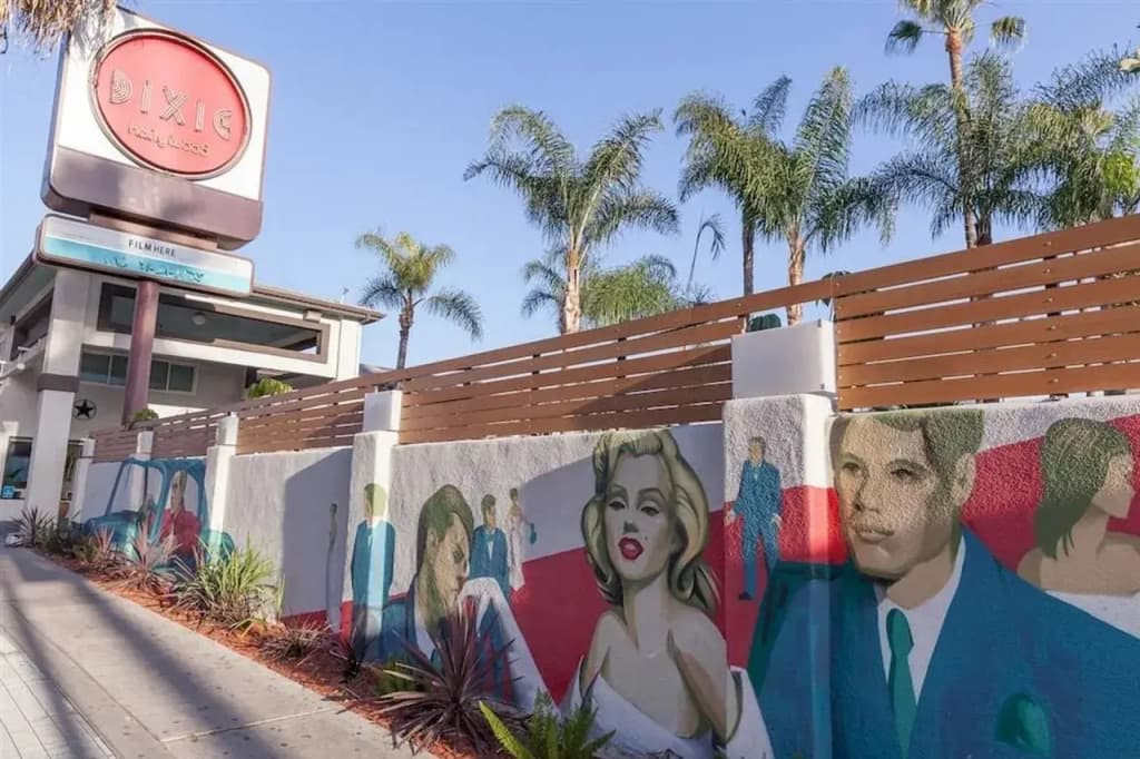 The Dixie Hollywood - photo 18