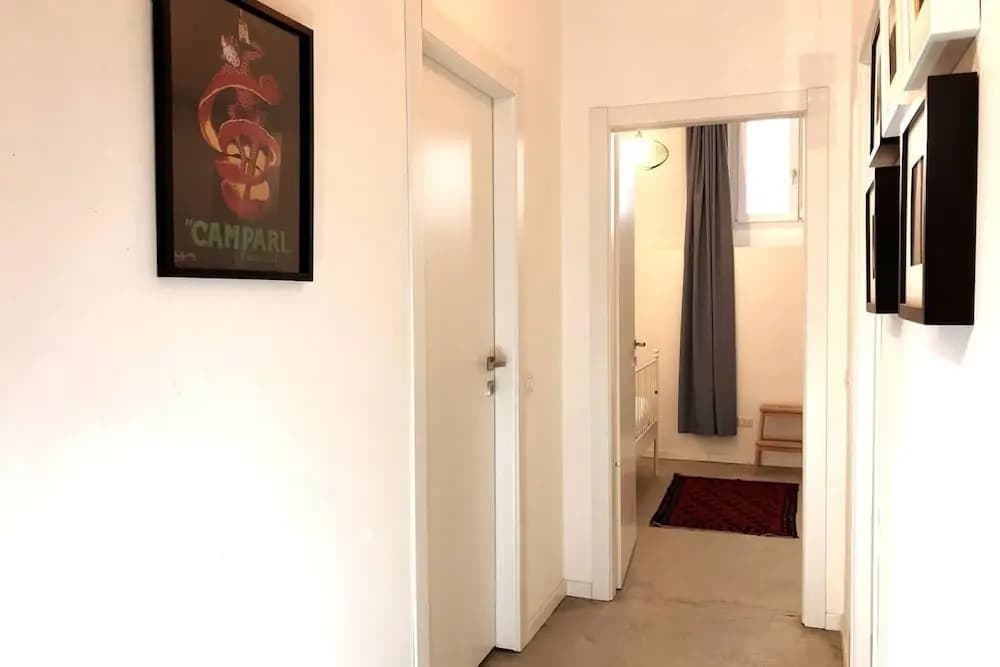 Inviting 2-bed Apartment in Milano - photo 29