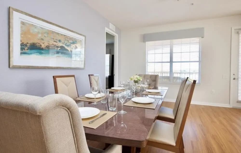 Lake View Vista Cay 3 Bed 2 Bath Condo 3 Bedroom Condo - photo 24