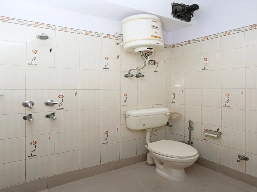 OYO 526 Hotel Asees Inn - photo 8