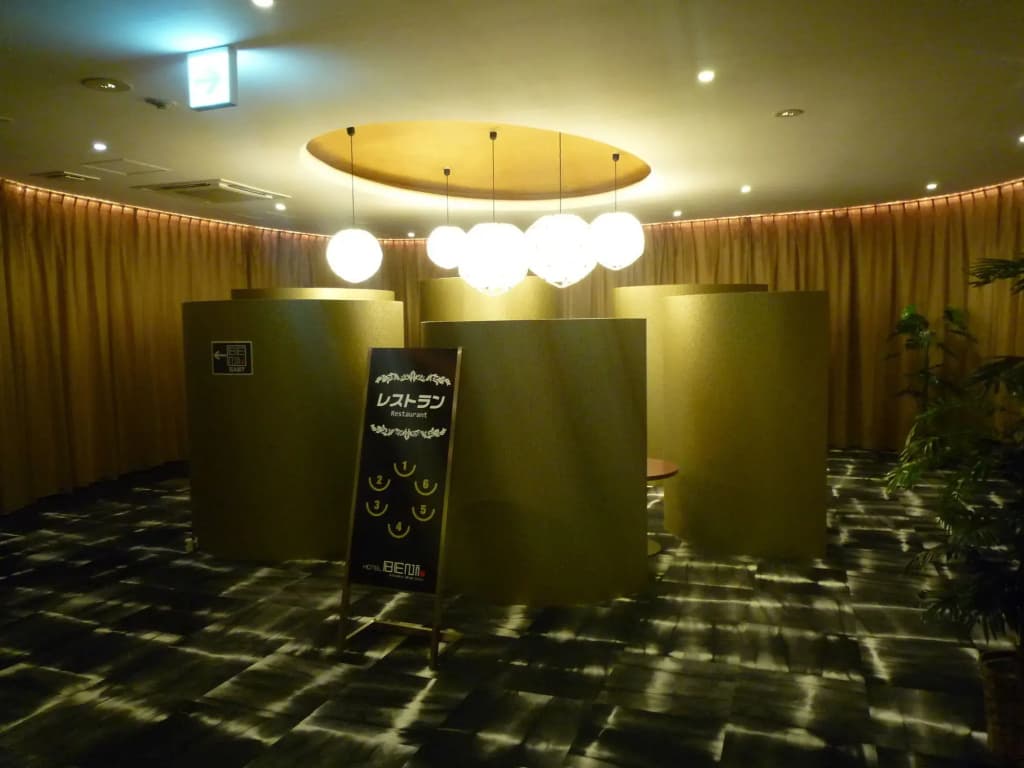 Hotel Beni West - photo 17