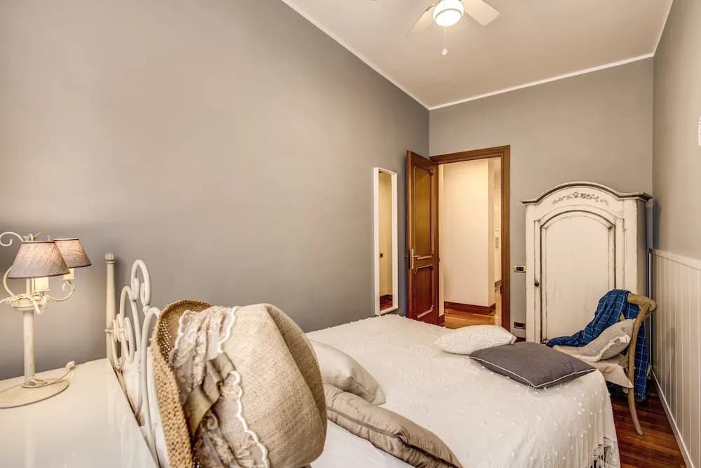 Spanish Steps Miracle Suite - photo 4