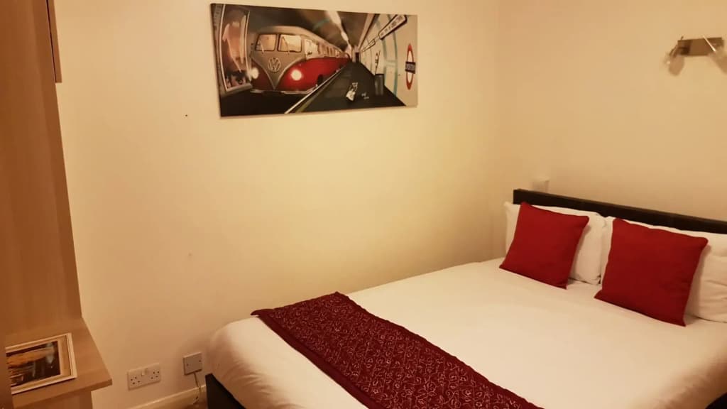 Westpoint Hotel - photo 3