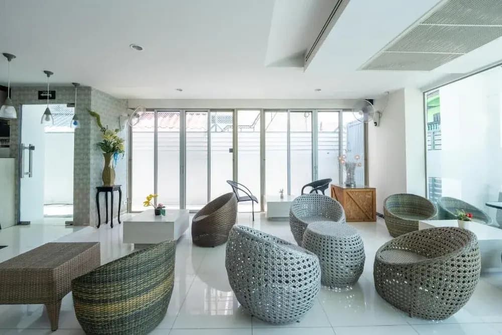 Yenna Apartment - photo 2