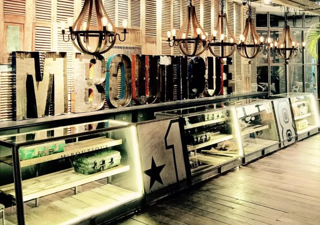M Boutique Station 18 - photo 10