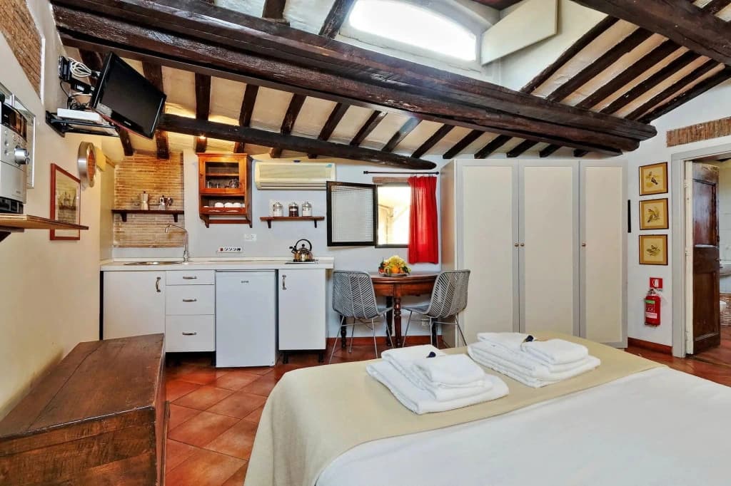Rome Accommodation - Navona - photo 6