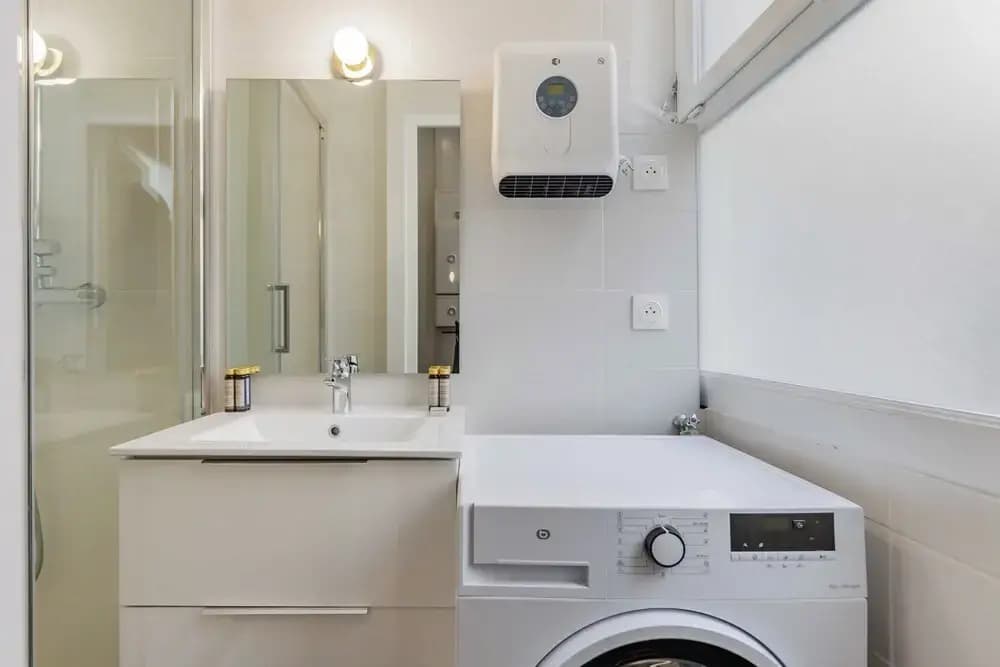 Modern Apartment - 2br/6p - Canal St-martin - photo 10