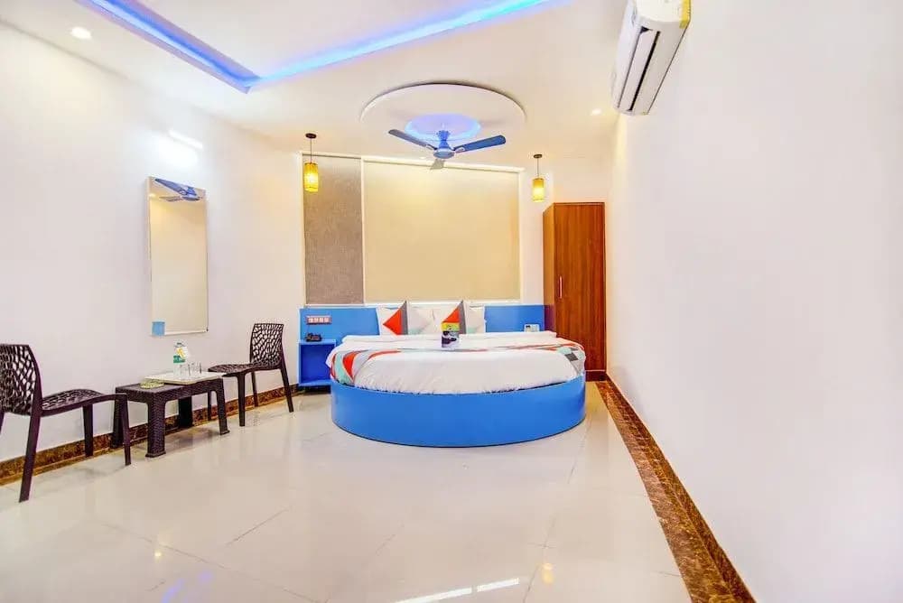 Townhouse 780 Hotel VM Residency - photo 11