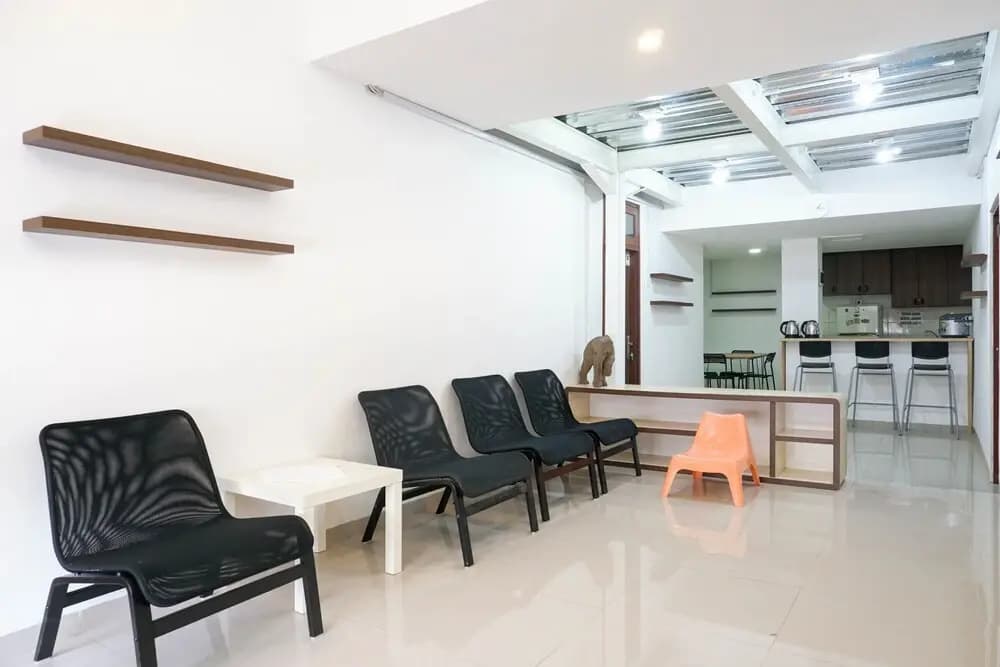 Minimalist Studio 1st Floor at Meruya 8 Puri Kembangan - photo 8
