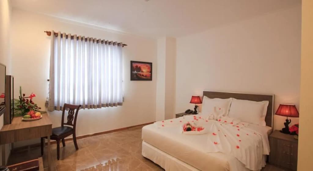 Den Long Do Hotel & Restaurant - photo 6