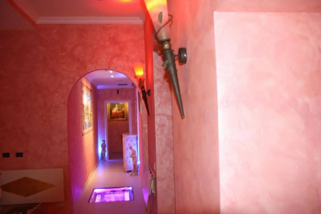 Pope's Suites - photo 13