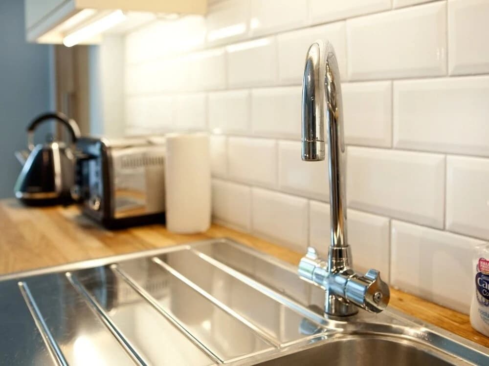 Edinburgh Serviced Apartment - photo 7