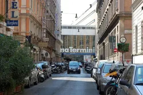Termini Accommodation - photo 10