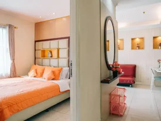 Ravarine Suite Apartment - photo 5
