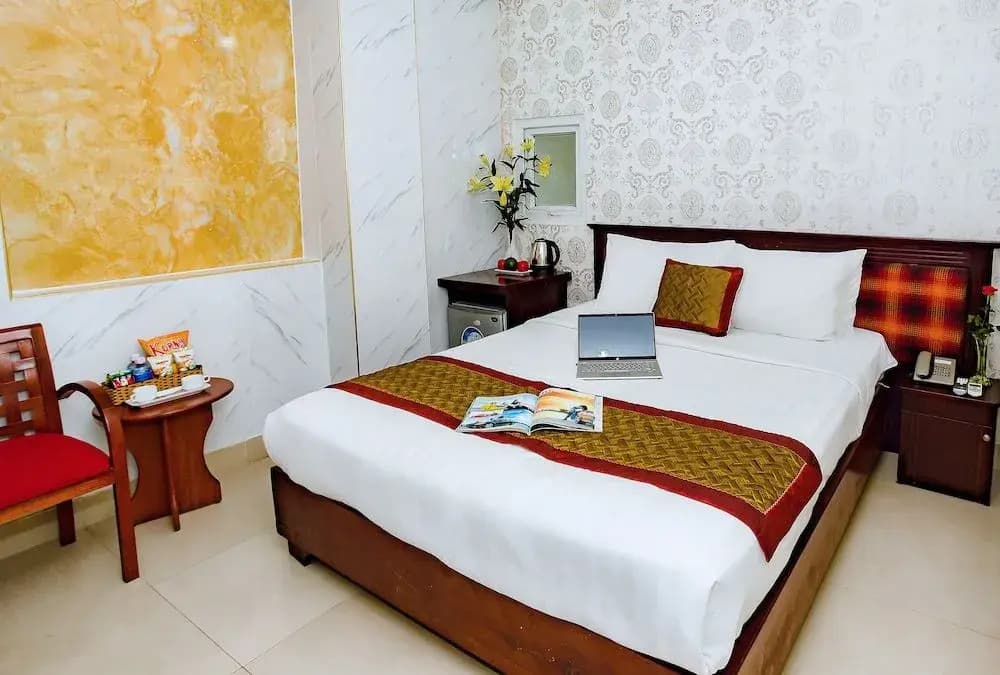 East Sea Hotel - photo 4