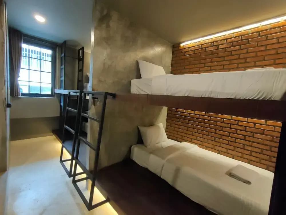 Premier Hostel Chiang Mai - photo 7