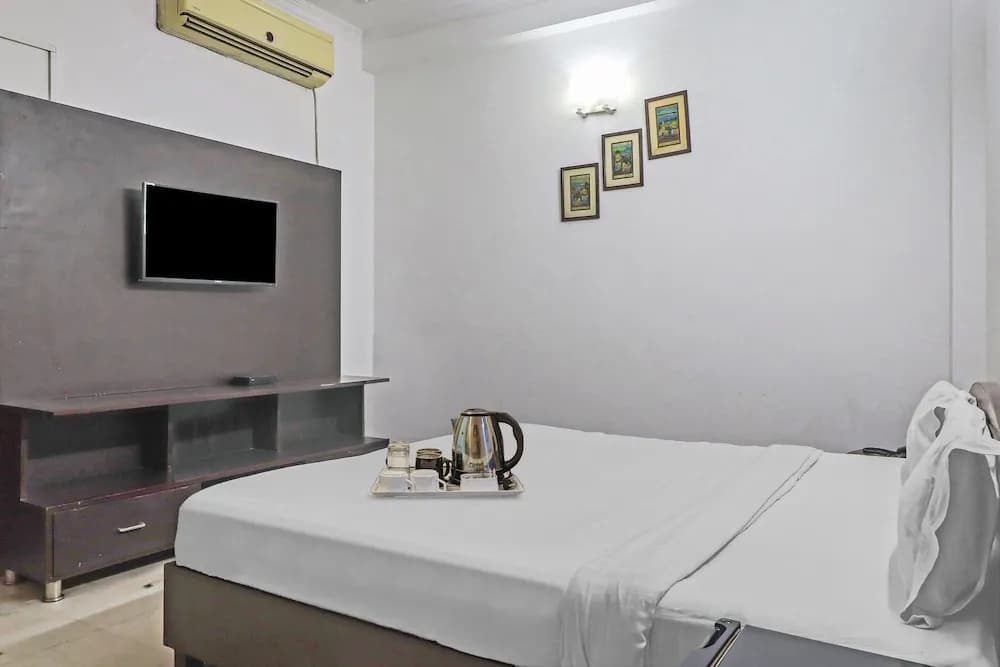 OYO 474 Hotel VM Residency - photo 17