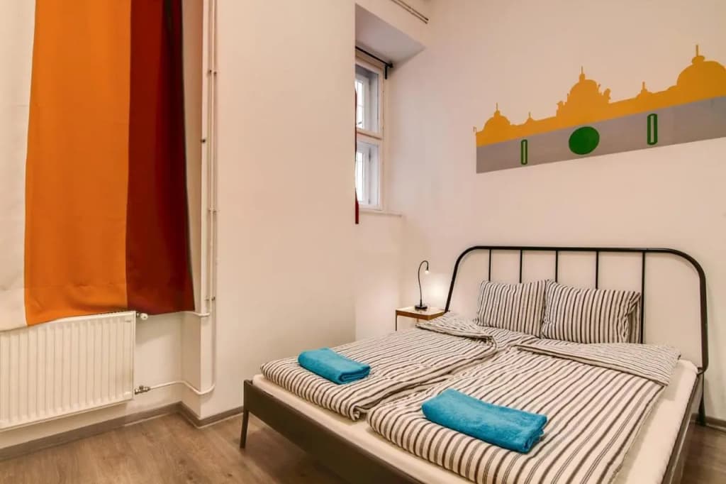 Oktogon Apartment - photo 24