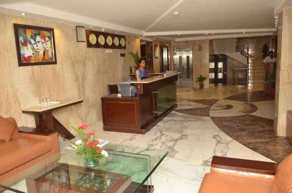 Airport Hotel Grand Delhi - photo 38