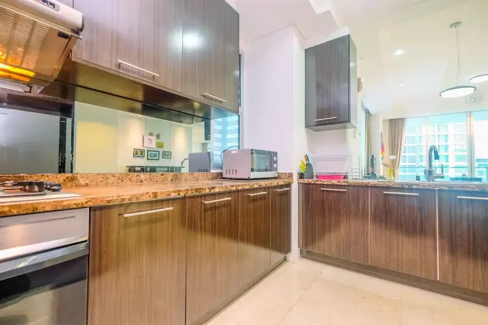 Luxurious 2BR Kemang Village Apartment - photo 14