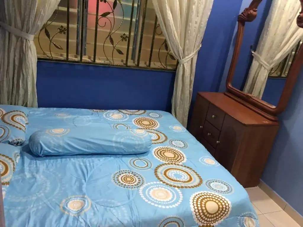 Rosalinda Homestay at Senawang - photo 3