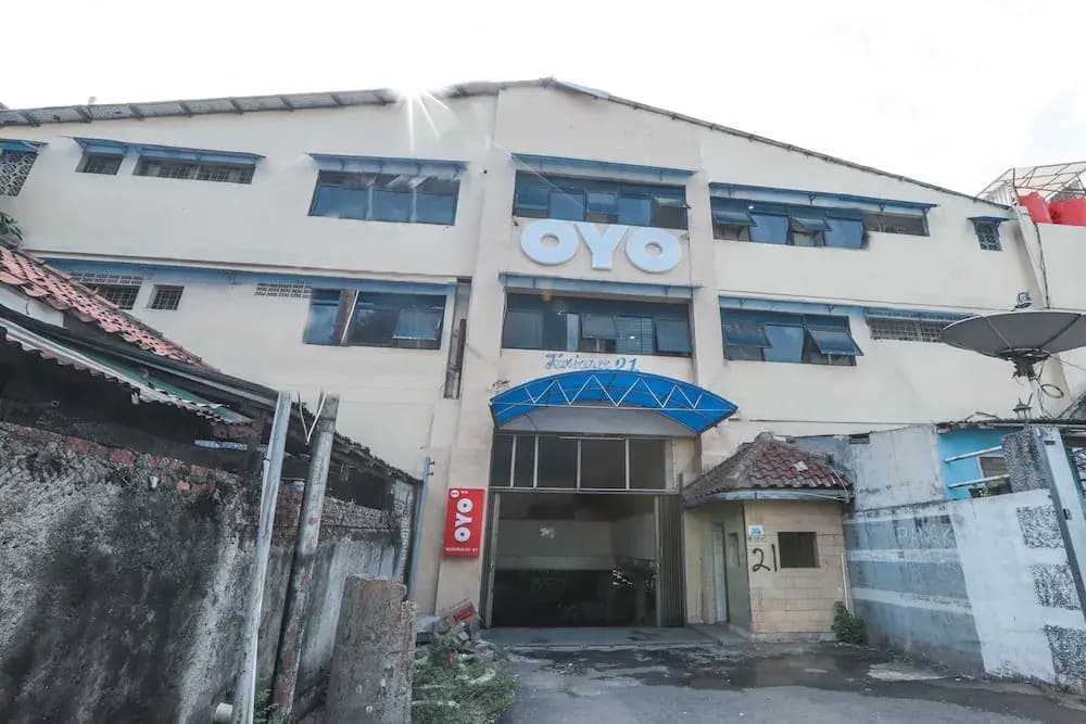 OYO 169 Kuningan 21 - main photo