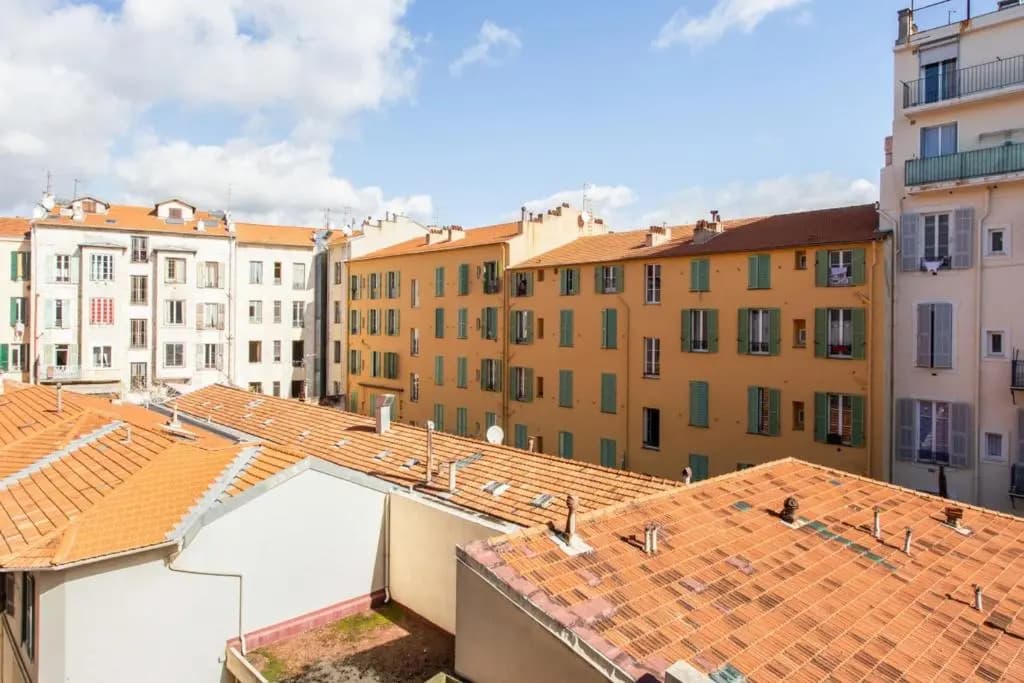 Nice flat w balcony and garage in Nice 5 min to the station - Welkeys - photo 1