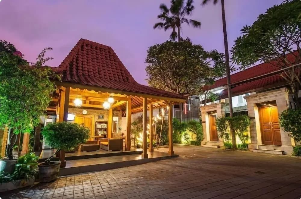 SMV . 4-BR · 4BR Pool Prime Area Walk To Beach N Shops Legian - photo 13