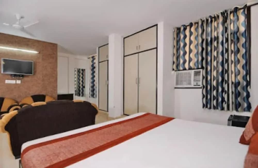 Hotel Shivam Residency - photo 4