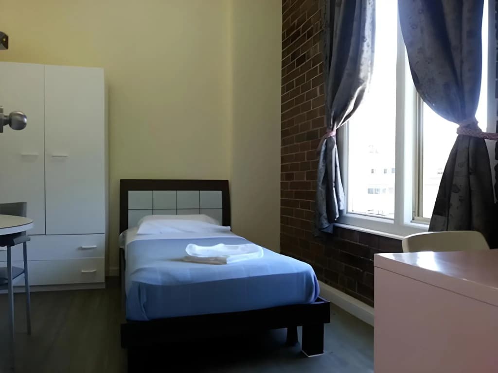 Central Private Hotel - photo 6