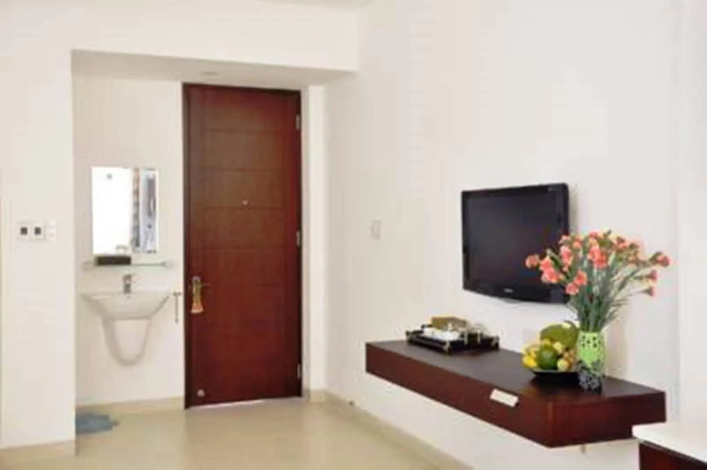 Yen Tran Hotel - photo 3
