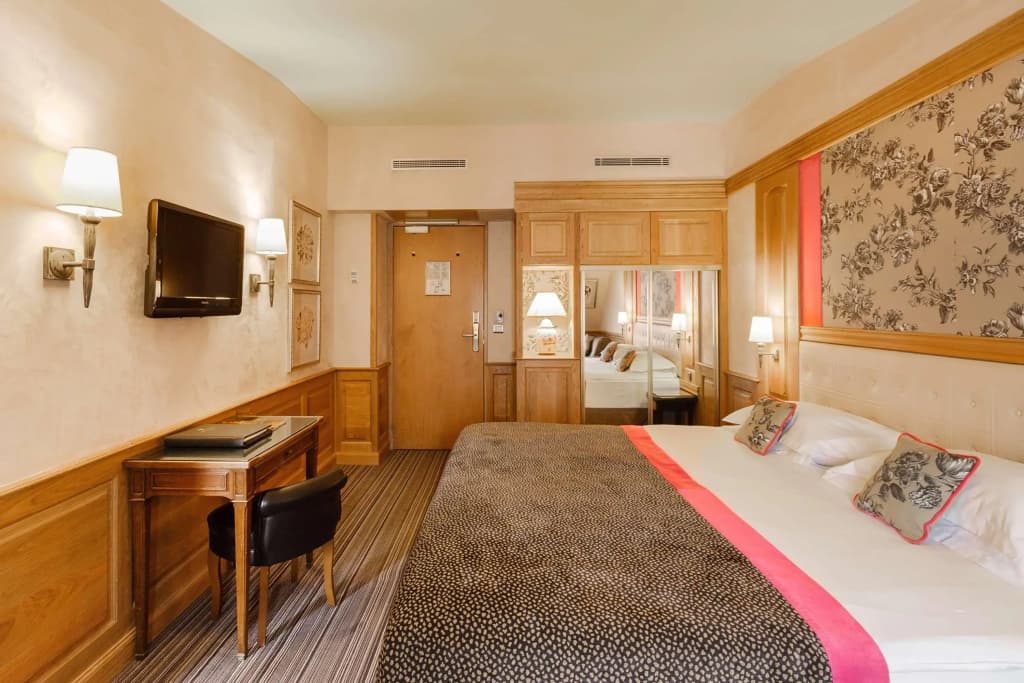 Hotel La Perle - photo 29