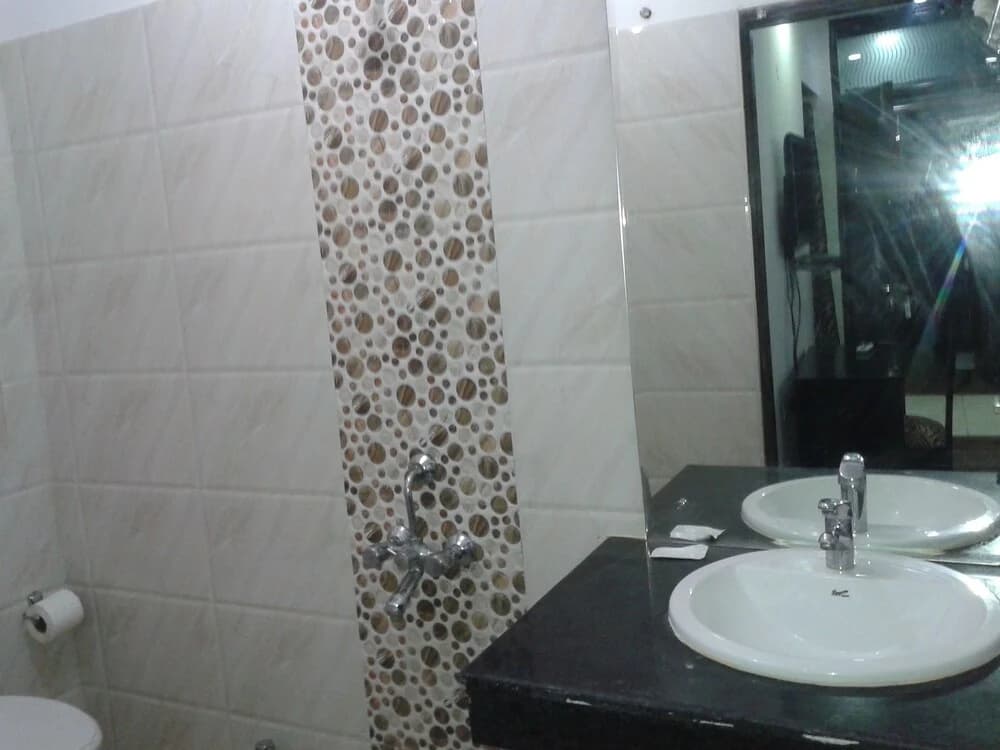 Hotel Rampal Palace - photo 9