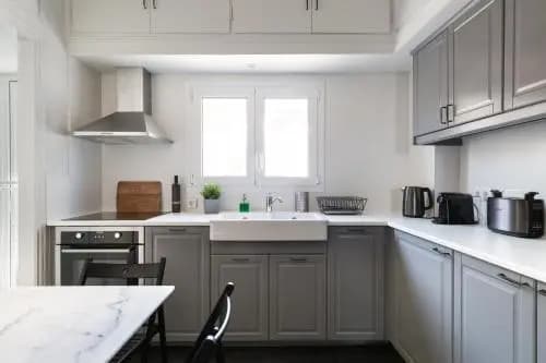 Elegant Luminous 3BD apartment in Kolonaki - photo 13