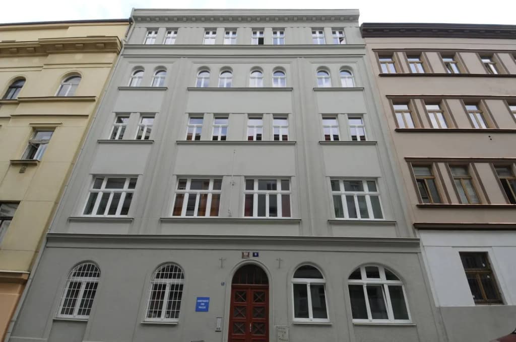 Hostel One Prague - photo 1