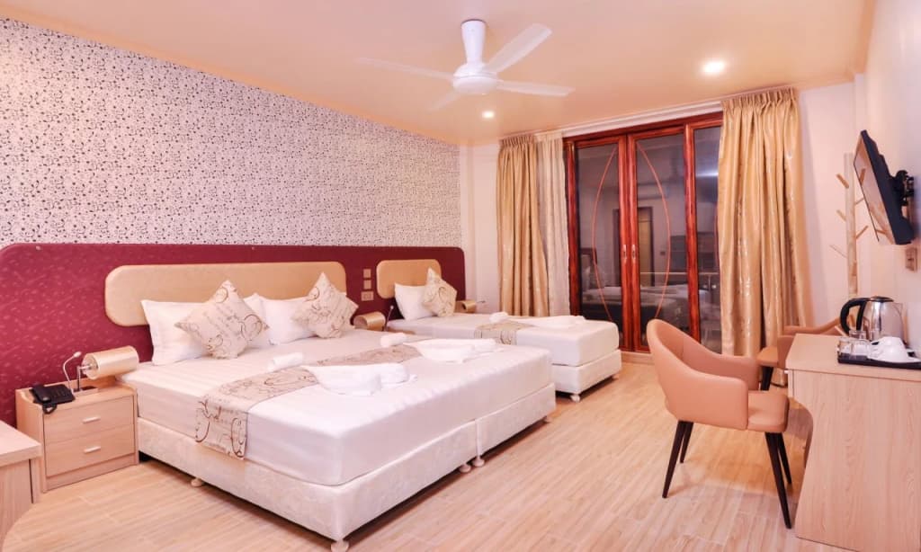 Sunrise Beach and Spa Hotel - photo 6