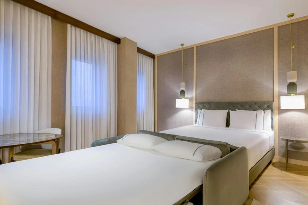 AC Hotel Milano by Marriott - photo 2