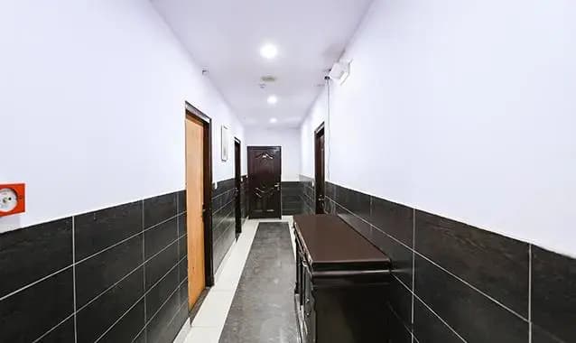 Hotel The Lazeez - photo 5