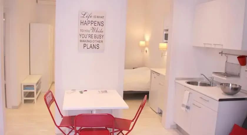 BCN Dream Apartments - photo 2