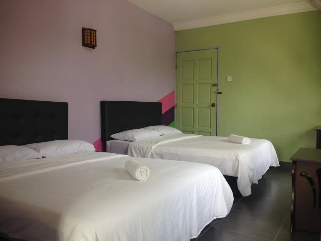 Fantastic Motel and Cafe - photo 4